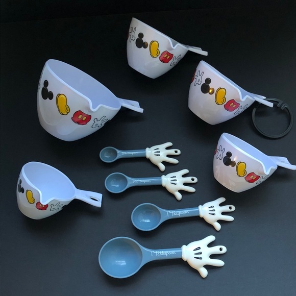 Disney Other - Disney Measuring Cups and Spoons (set of 9)
